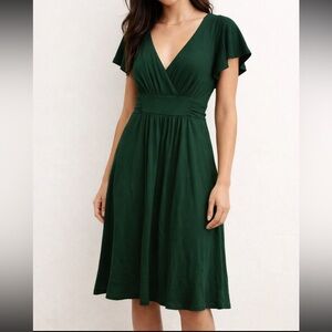 GAP Green V-Neck Maxi Dress Empire Waist Flutter Sleeve Stretch Size S